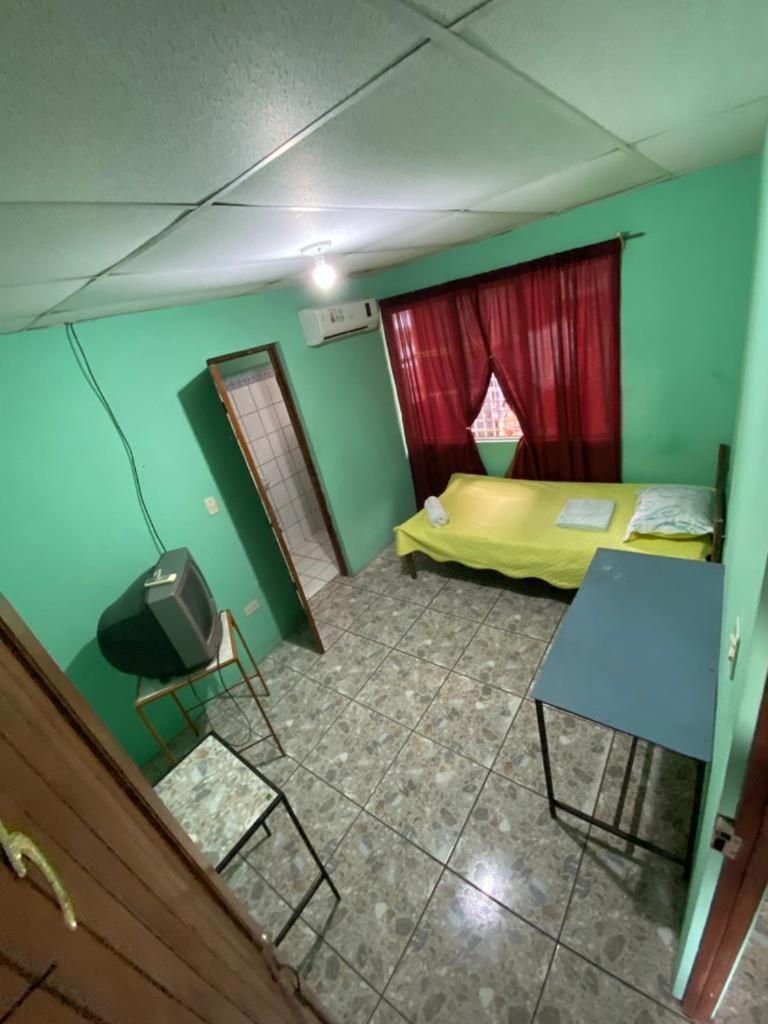 Hospedaje Catalinass Liberia Kamer foto